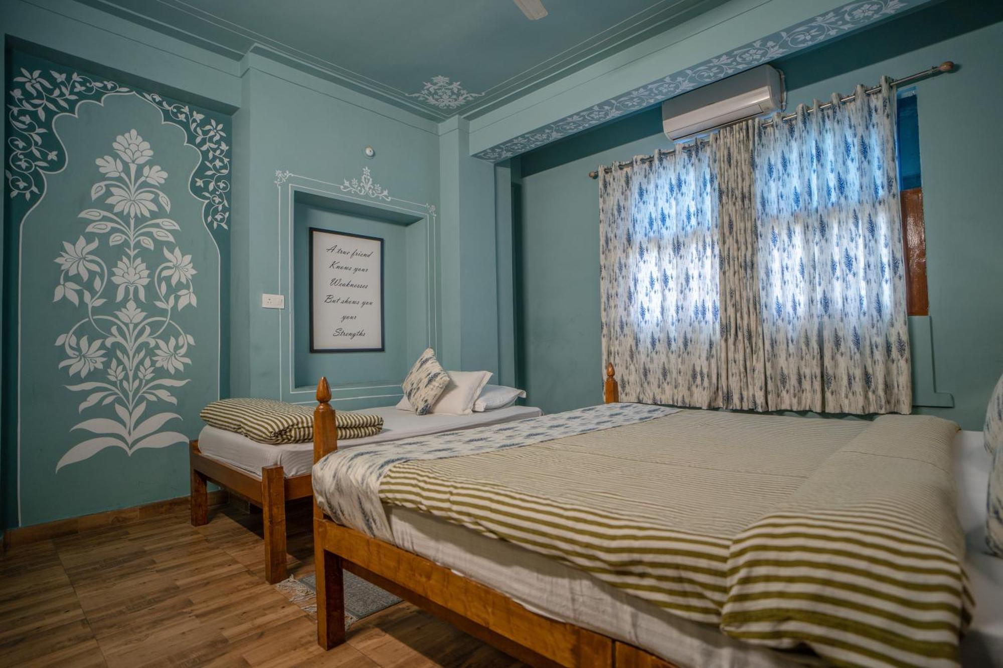 Footprint Hostel Удайпур Екстер'єр фото